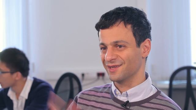 Лаборатория компьютерного дизайна материалов А. Оганова смотреть онлайн