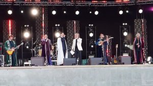 Фаррух Закиров и группа Караван-сарай - Ты пой, курай!