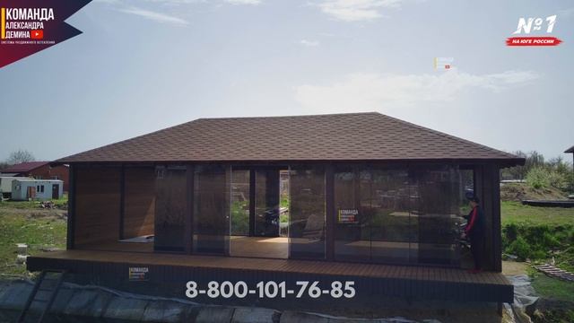 Безрамное остекление беседки в Краснодаре, раздвижное остекление беседки в Краснодаре. Остекление.