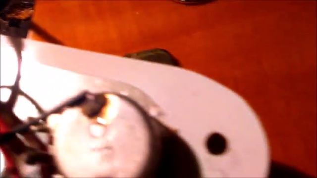 Make Fender guitar from the 100$ Squier. Change the Chinese pickup to the original Fender pickup смотреть онлайн