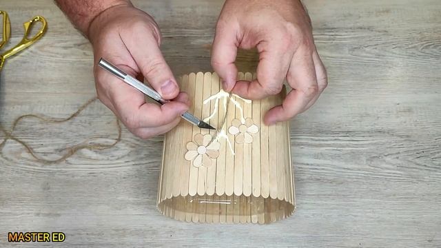 5 ЛИТРОВАЯ БУТЫЛКА И ДЕРЕВЯННЫЕ ПАЛОЧКИ? ЭТО ПРОСТО ФЕЙЕРВЕРК? НЕОБЫЧНАЯ ПОДЕЛКА В ЭКО СТИЛЕ DIY