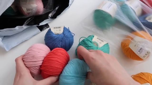 VLOG ✨ Опять подушка, носки из остатков, новая пряжа, корм для котов смотреть онлайн