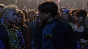 УЧИТЕЛЕЙ заменили на КИБОРГОВ, но программа дала сбой и они стали УБИЙЦАМИ