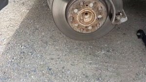 Как Я устранил скрип тормозных колодок!!!(как устранить скрип колодок)