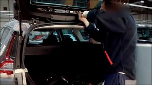Tuto démontage becquet Ar Grand Renault Scénic 4/Disassembly rear spoiler Renault Scénic 4