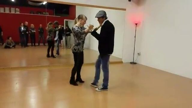 Bachata Dominicana - Emanuel & Anastasiya, Improvvisazione, Vicenza смотреть онлайн