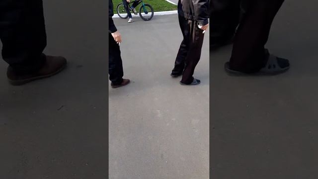 Тупые охранники