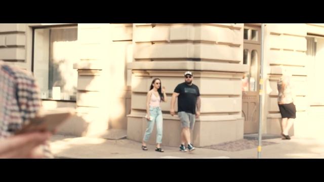 "ТЫ ЖЕ МУЖЧИНА" история одного визажиста смотреть онлайн