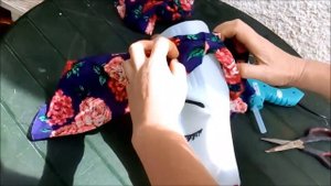 Как  я сделала кашпо из пластиковой бутылки. DIY. Укрась  сад своими руками!