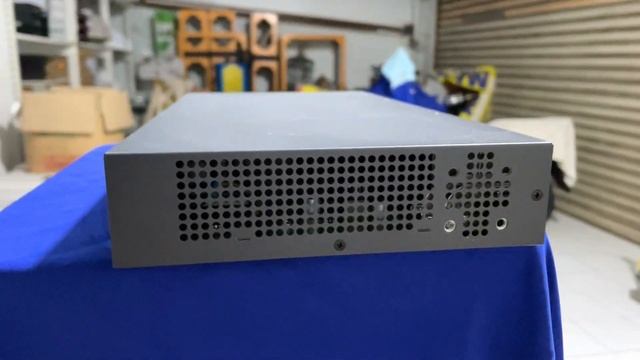 HP 1810 24G J9803A смотреть онлайн