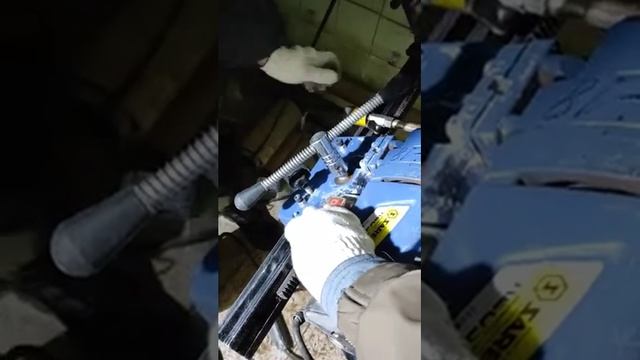 Сверление отверстия алмазной коронкой ф132 мм часть 1