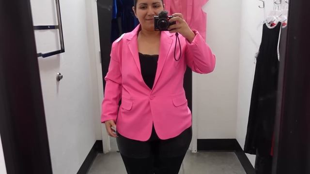 Me Pruebo TODO: Bolso, Tacones y Faldas En La SEGUNDA DE RICOS! смотреть онлайн