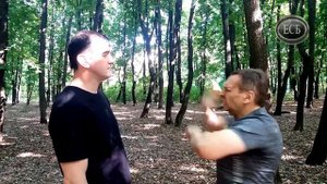 Самооборона на улице. Подлые удары, которые вас спасут.