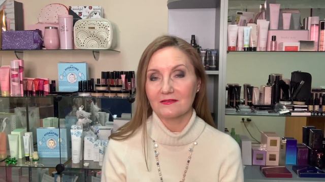 Спеціальні пропозиції Мері Кей у лютому та 🎁подарунки до замовлення.