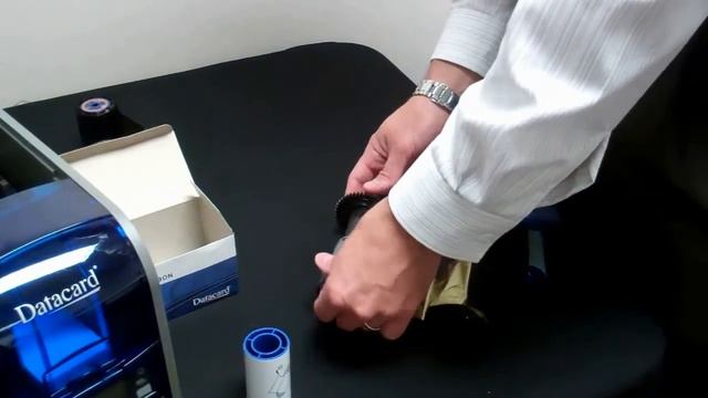 Datacard SD160 ID Card Printer - How to Load Ribbons смотреть онлайн
