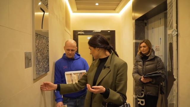 О чем кричат дольщики ЖК бизнес-класса Царская площадь от MR group смотреть онлайн