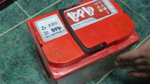 Защита  аккумулятора: целлофан и тряпка.