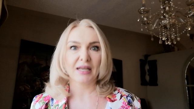 Жизнь, как вода, должна быть прозрачной. Отношения между мужчиной и женщиной тоже.