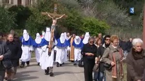 Pâques: les traditions se perdent en Corse