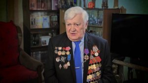 Крыпин Валентин Мефодьевич. Трудовая вахта женщин и детей.