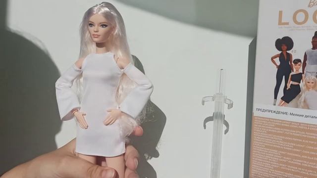 Обзор на куклу Barbie Looks #6.