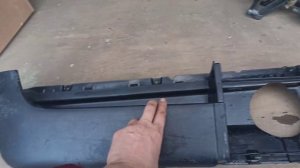 Нижняя часть дверной обшивки на водительскую дверь Б 3 Пассата. Детали салона на Пассат Б3.