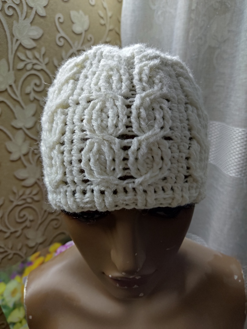 Тёплая шапочка с ажурным узором!крючком. смотреть онлайн