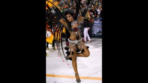 Porno fohisha video semiz tukli ayol dumbalari