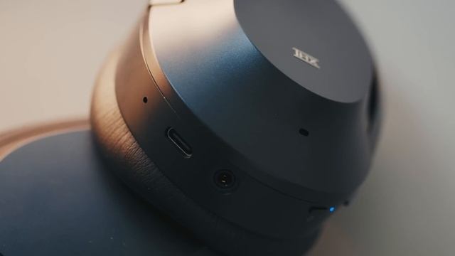 They're Kinda Awesome! Razer OPUS Headphones Review смотреть онлайн