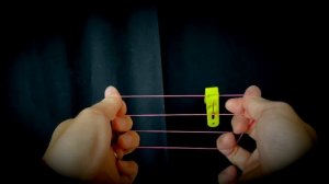 Прищепка на резинке.