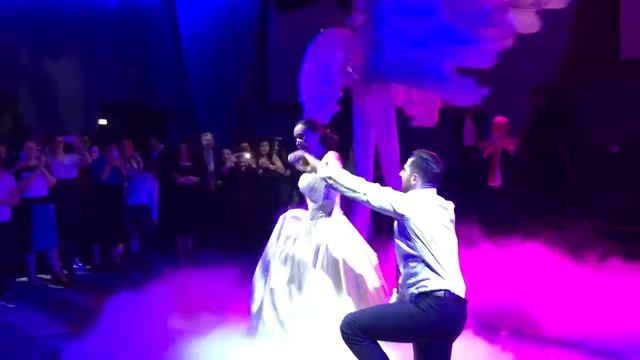 Свадебный танец Илоны и Дато смотреть онлайн