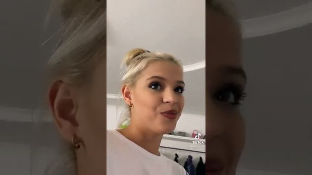 Юля Гаврилина МЕШАЛИ СПАТЬ МУХИ смотреть онлайн