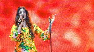 Lana Del Rey - Young And Beautiful (İstanbul, 2013)