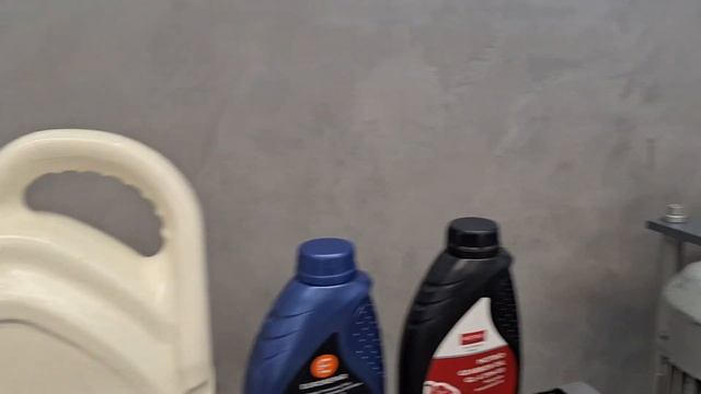 Завод ЛУКОЙЛ в Перми - все о автомобильном масле и производстве. Уникальный репортаж. смотреть онлайн