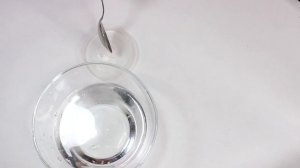 Как убрать кутикулу в домашних условиях