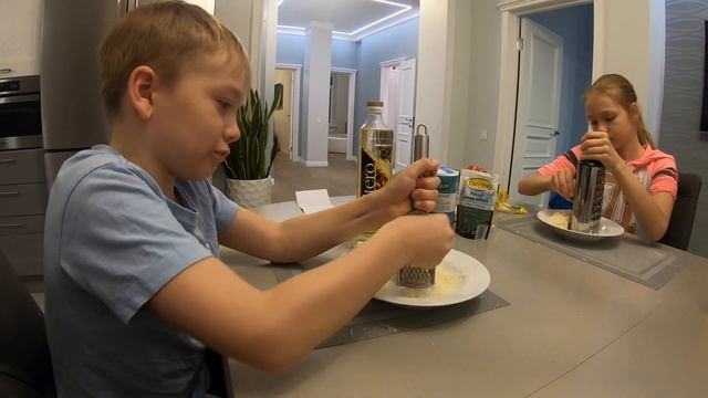 Готовим пиццу смотреть онлайн