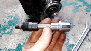 генератор бош bosch Logan 1.4 2006г обгоная муфта ключ головка щетки соединения