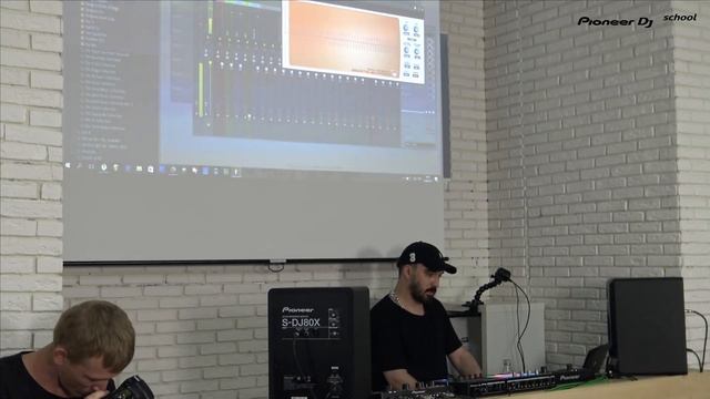 CVPELLV - "Диджеинг и битмейкинг" [ DJ Master Class ] смотреть онлайн