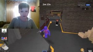 мать выгнала сына с дома из-за роблокса