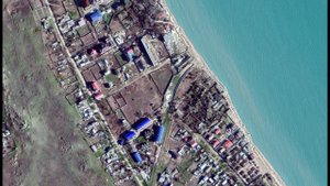 Жители поселка Героевское в судебном порядке продлят дорогу через базу отдыха Олега Осадчего