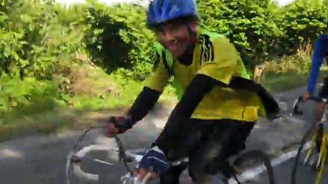 ERRANTES BIKE 100 KMS AL PUERTO смотреть онлайн