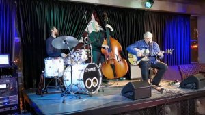 Трио Игоря Трегубова - Satin Doll