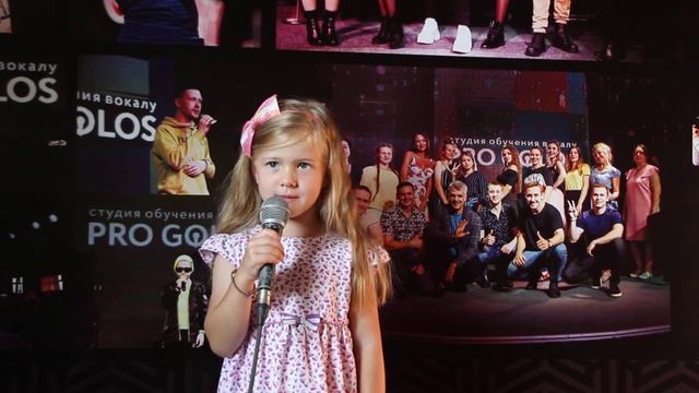 Бедный ёжик (Муз. Александра Ермолова, сл. В. Осеевой) смотреть онлайн