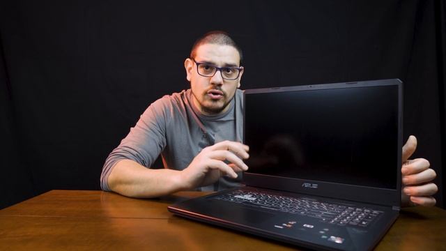 Το ΝΕΟ Gaming Laptop της Πωλίνας! - IndeX смотреть онлайн