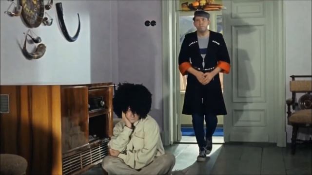 Фрагменты из фильма Приключения Шурика.....