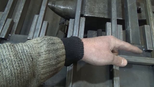 Металлический забор из профильной трубы. своими руками. Как избежать деформацию при сварке. смотреть онлайн