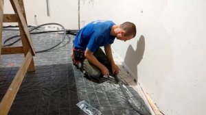 Монтаж трубопроводов из сшитого полиэтилена в частном доме