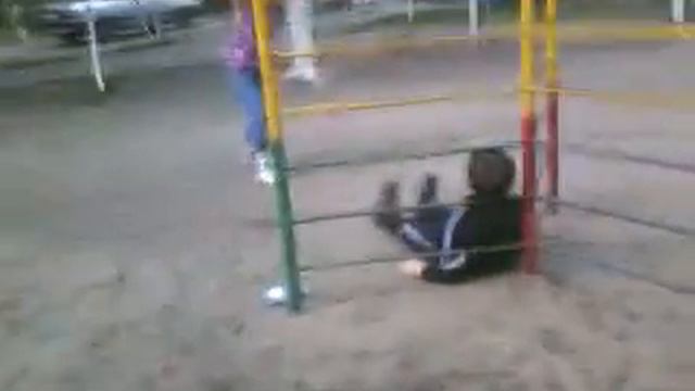 Компания ООО дети против бабусек и дедусек