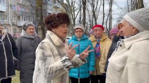 Бабки из «Отрядов Путина» пересмотрели сериал и решили записать видос.