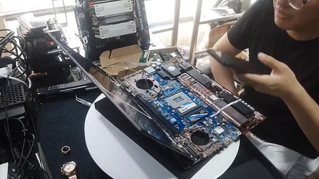 Clevo x170sm-g RTX2080s Die zweite Charge des Testmaschinentests 26.Juni Part 1 смотреть онлайн